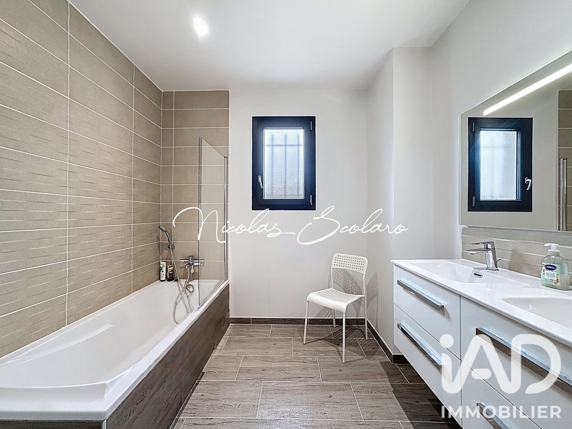 Vente maison à Saint-Étienne-du-Grès (13103) : maison traditionnelle 6 pièces 118 m² - 2108915 — 14
