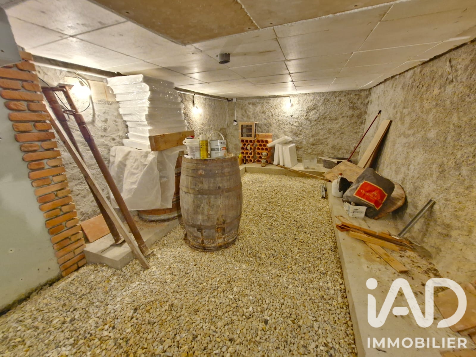 Vente maison à Nevoy (45500) : maison 10 pièces 242 m² - 2105008 — 20