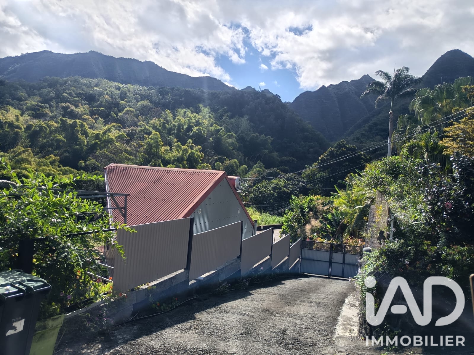 Vente maison à Entre-Deux (97414) : maison traditionnelle 6 pièces 188 m² - 2109015 — 11