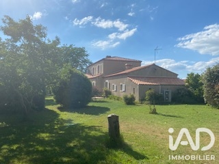Vente maison à Bouin (85230) : demeure 8 pièces 208 m² - 2108289 — 18