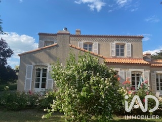 Vente maison à Bouin (85230) : demeure 8 pièces 208 m² - 2108289 — 17