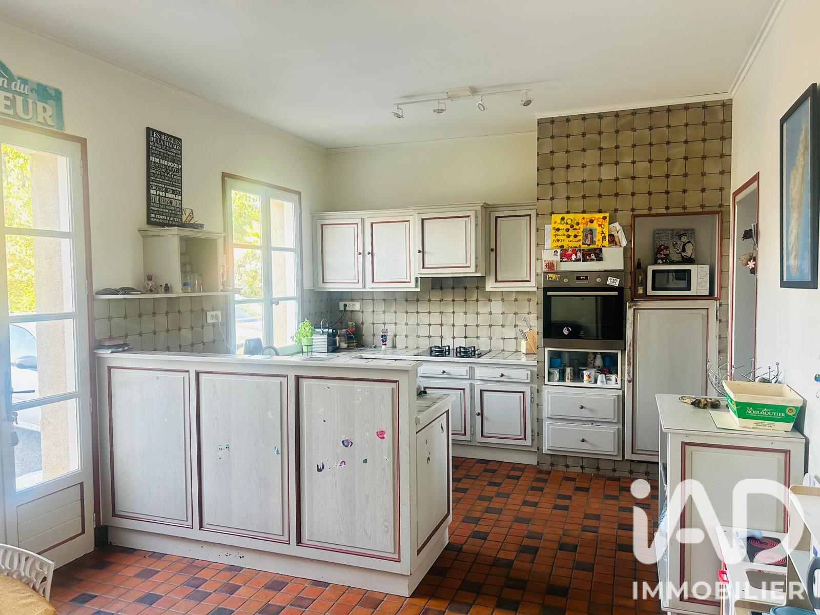 Vente maison à Bouin (85230) : demeure 8 pièces 208 m² - 2108289 — 6