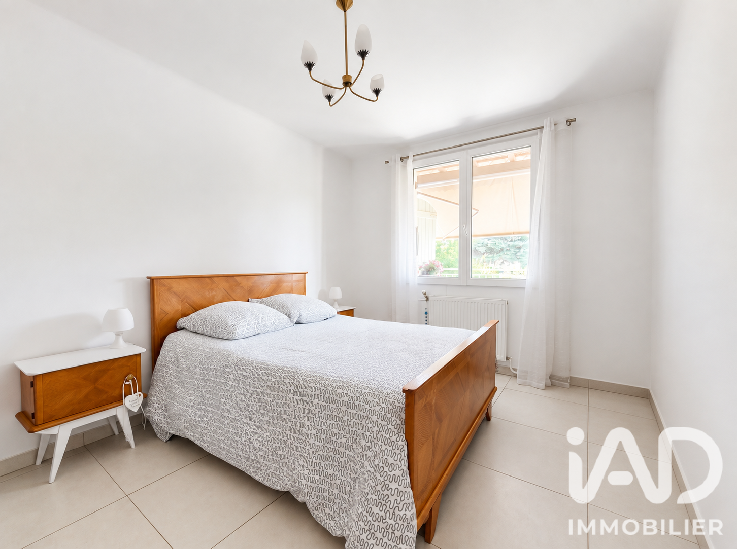 Vente maison à Velaux (13880) : maison 5 pièces 200 m² - 2103719 — 16
