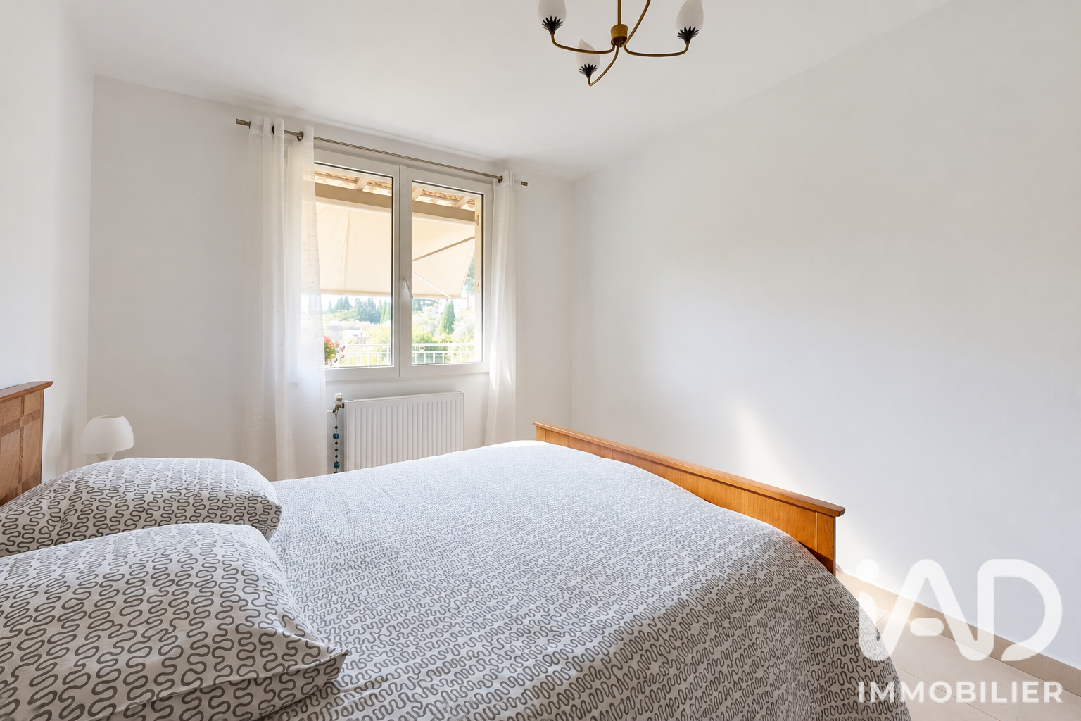 Vente maison à Velaux (13880) : maison 5 pièces 200 m² - 2103719 — 17