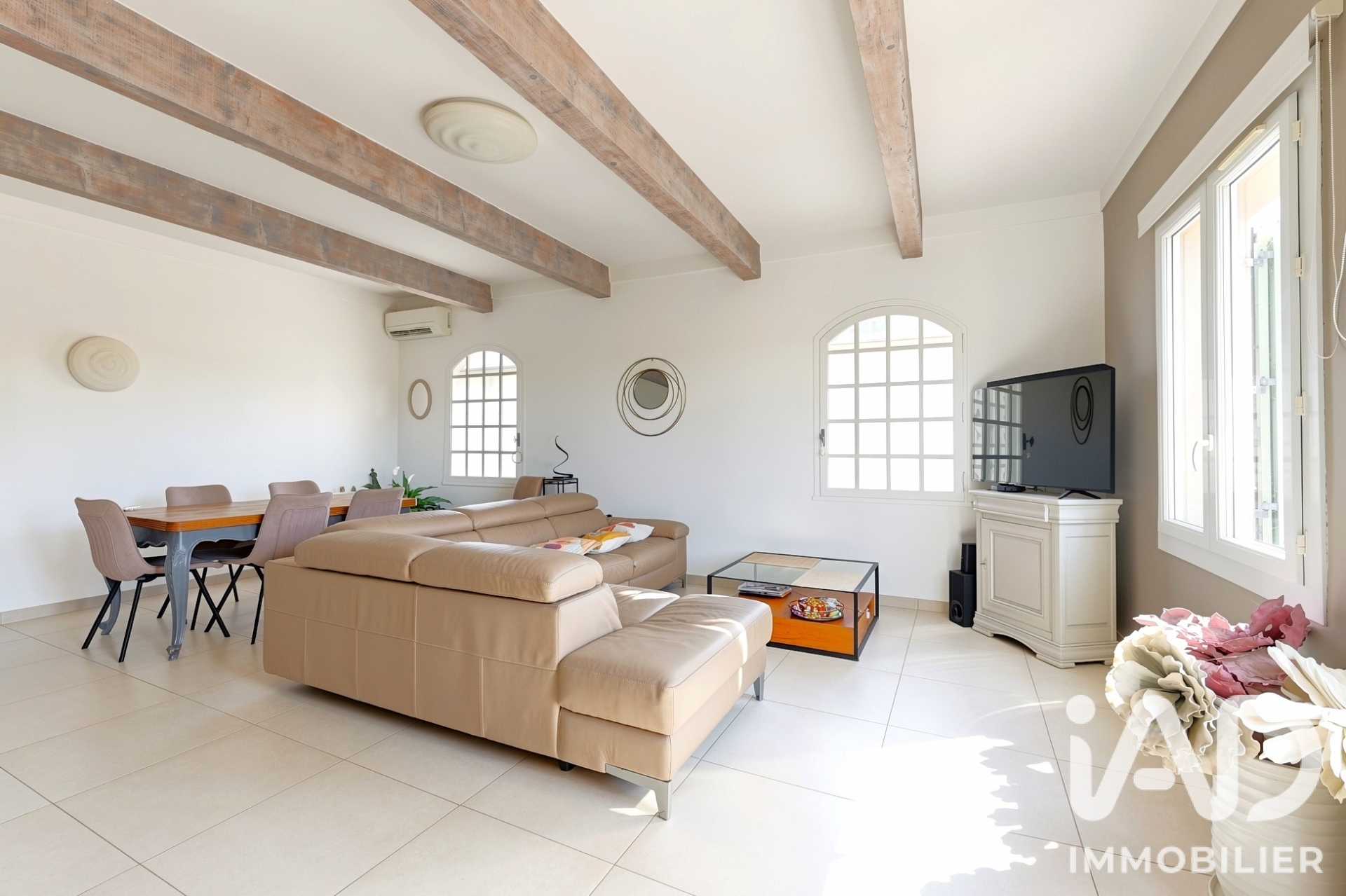 Vente maison à Velaux (13880) : maison 5 pièces 200 m² - 2103719 — 7