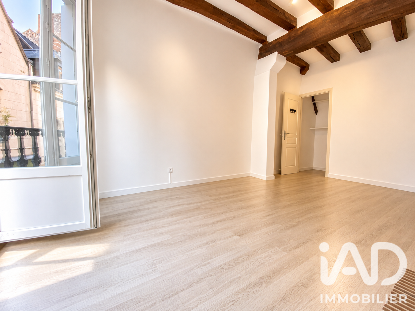 Vente appartement à Loches (37600) : appartement 2 pièces 51 m² - 2099665 — 5