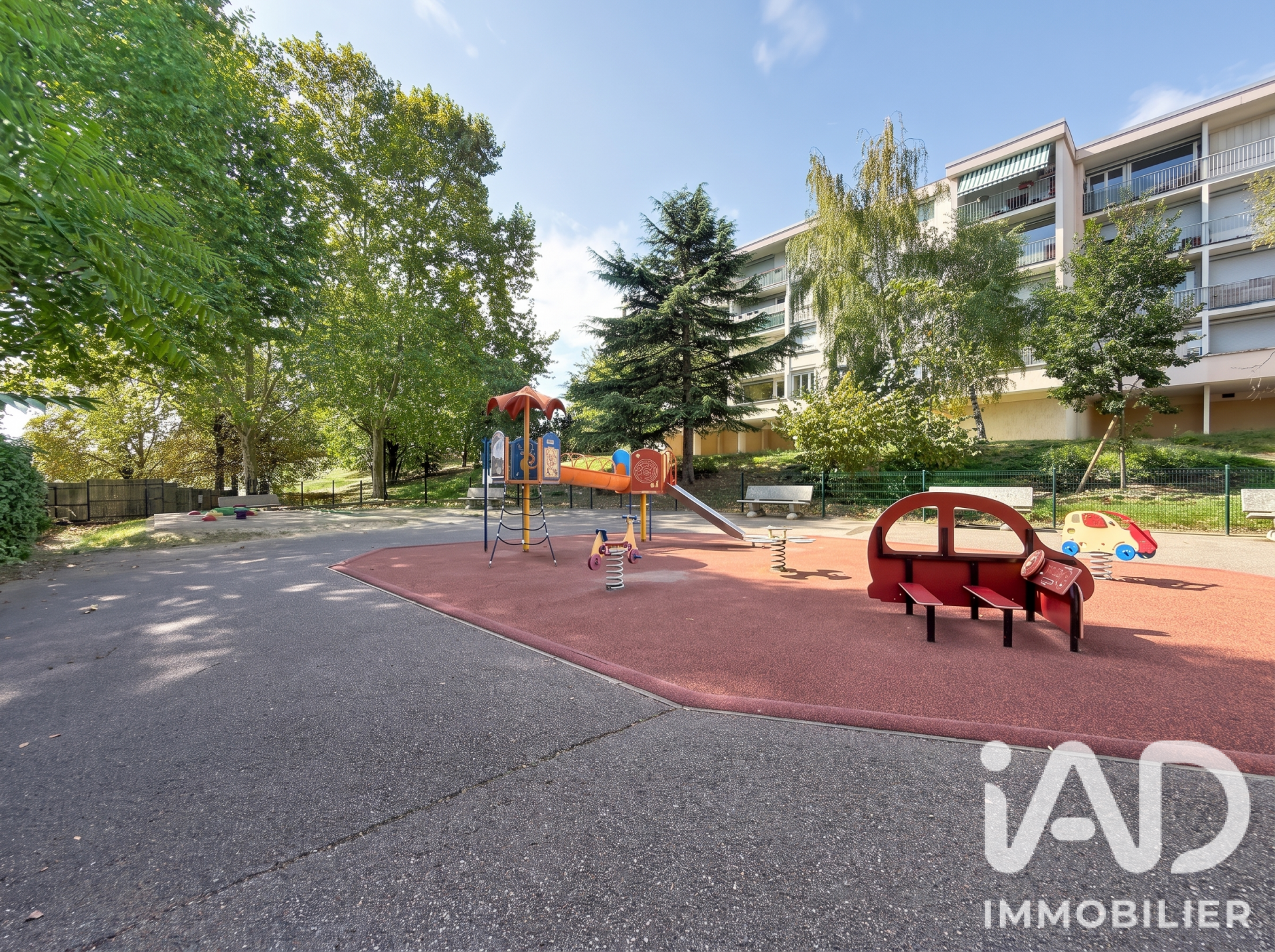 Vente appartement à Irigny (69540) : appartement 3 pièces 80 m² - 2089812 — 15