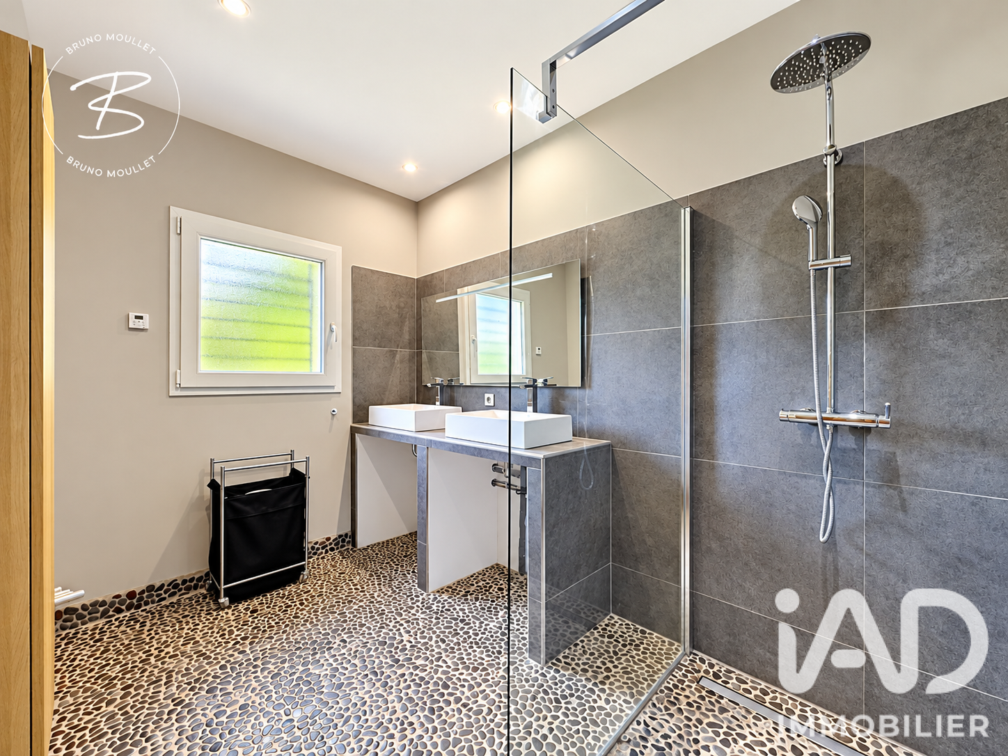Vente maison à Solliès-Toucas (83210) : maison d'architecte 7 pièces 170 m² - 2038008 — 9