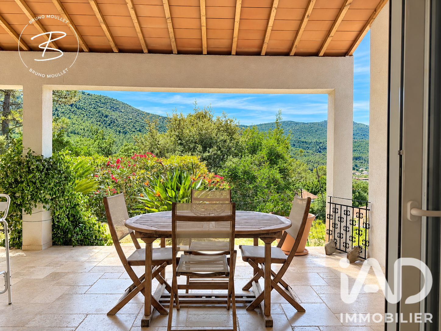 Vente maison à Solliès-Toucas (83210) : maison d'architecte 7 pièces 170 m² - 2038008 — 7