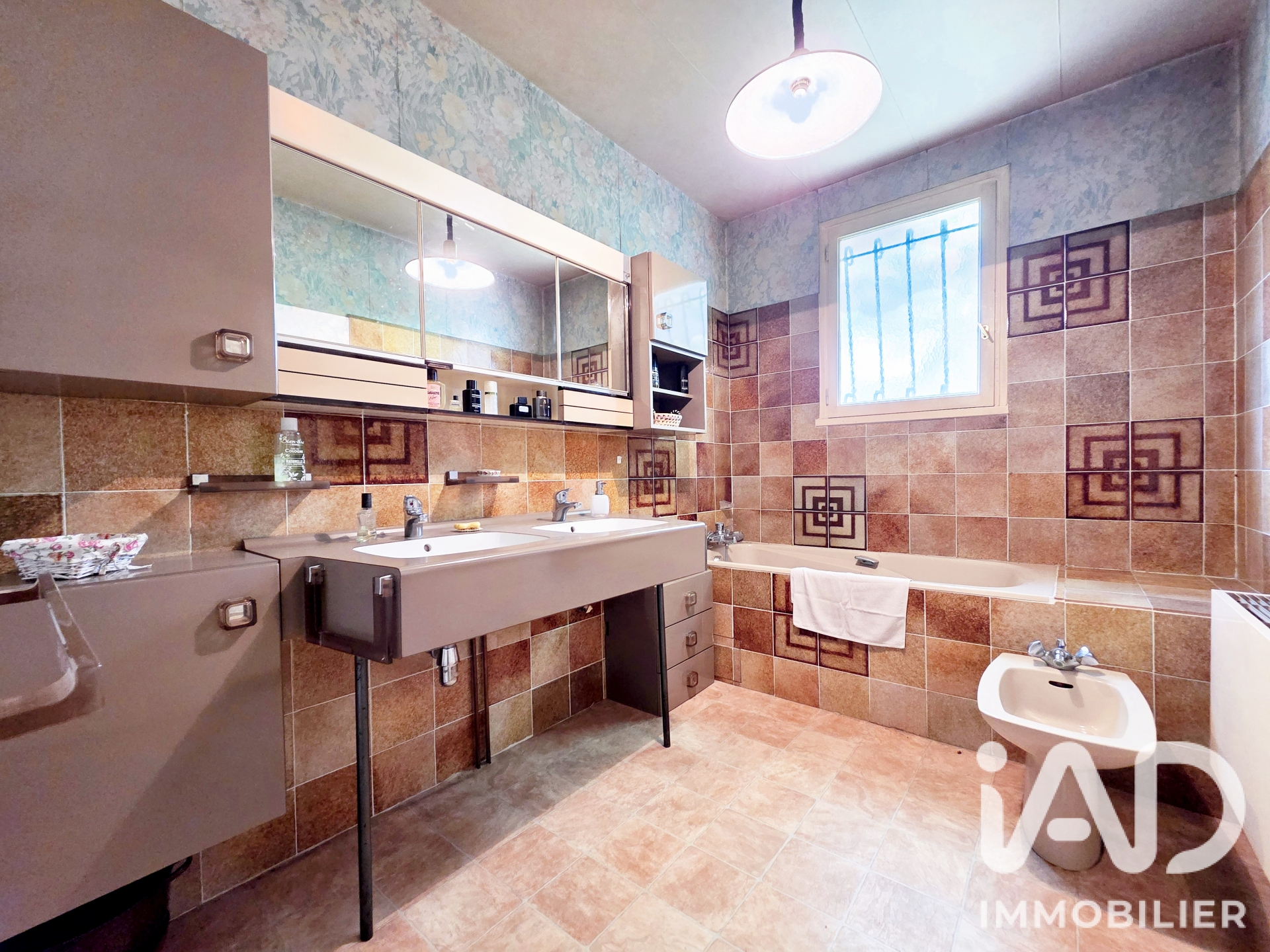 Vente maison à Conflans-Sainte-Honorine (78700) : maison 7 pièces 171 m² - 2106828 — 10