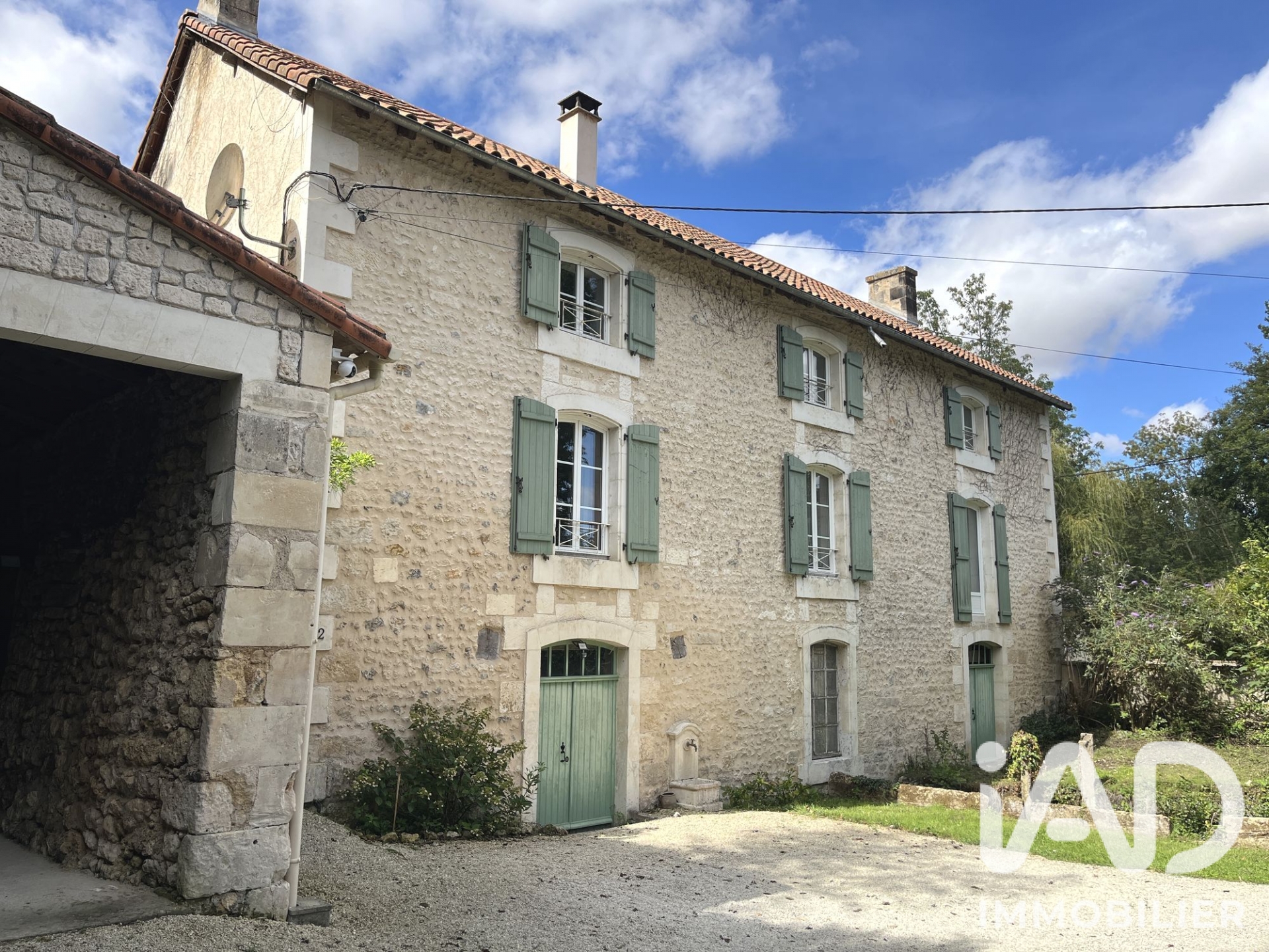 Vente maison à Quinçay (86190) : maison 6 pièces 212 m² - 2106659 — 18