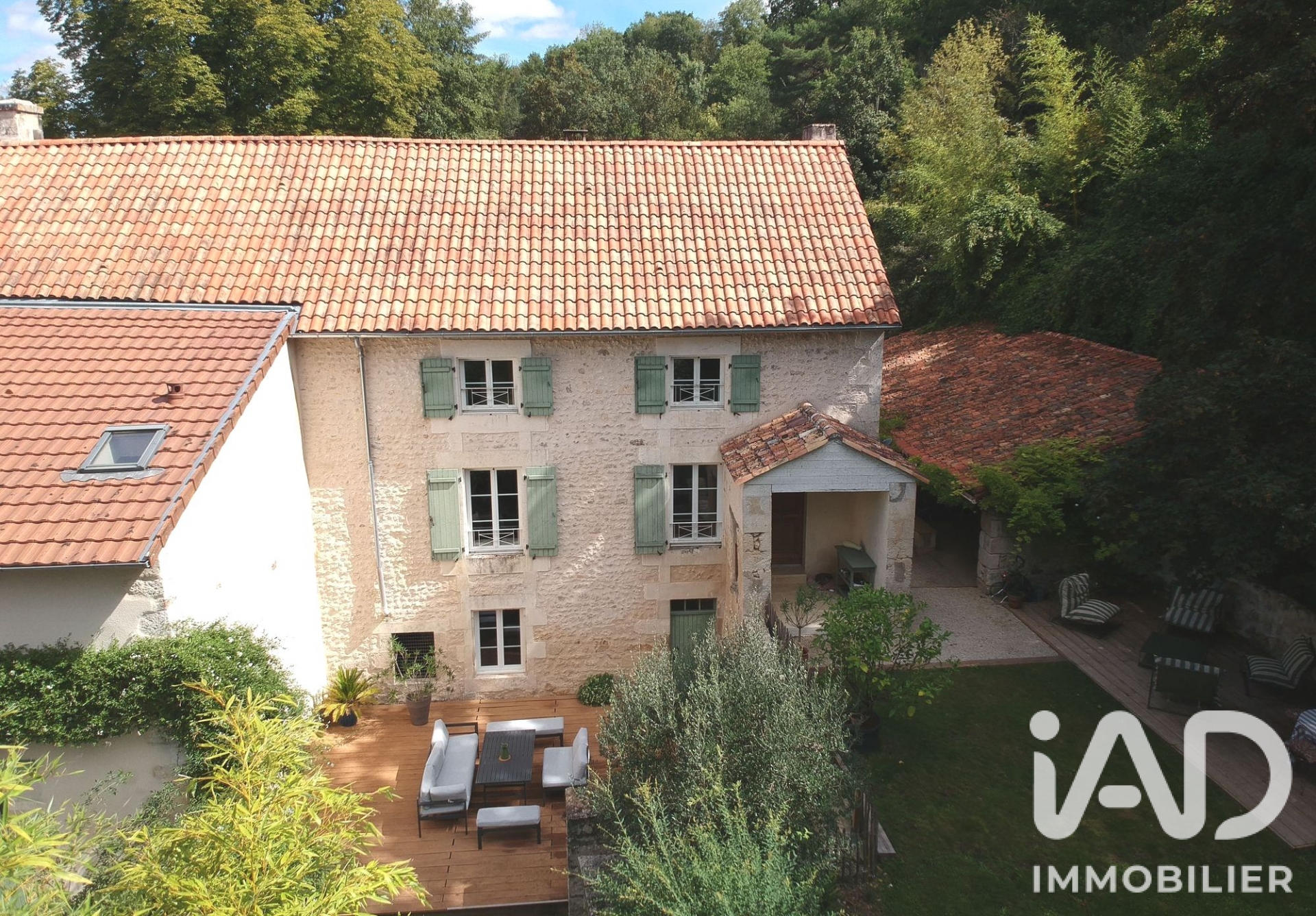 Vente maison à Quinçay (86190) : maison 6 pièces 212 m² - 2106659 — 21