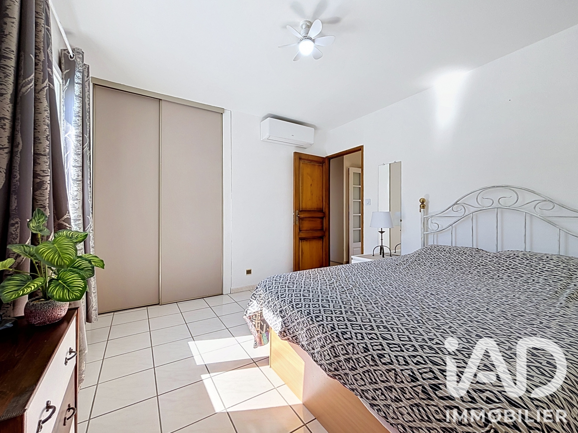 Vente maison à Marseillette (11800) : maison traditionnelle 6 pièces 130 m² - 2103687 — 12