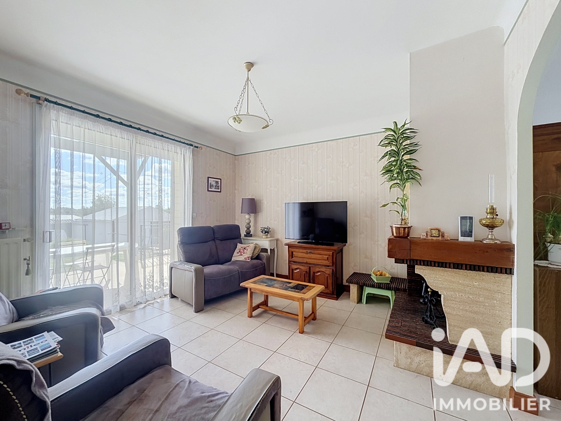 Vente maison à Vouillé (86190) : maison 7 pièces 169 m² - 2110847 — 5