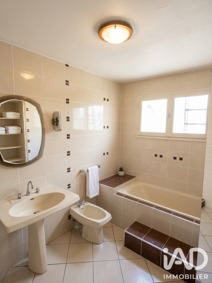Vente maison à Villenave-d'Ornon (33140) : maison traditionnelle 4 pièces 130 m² - 2088694 — 13
