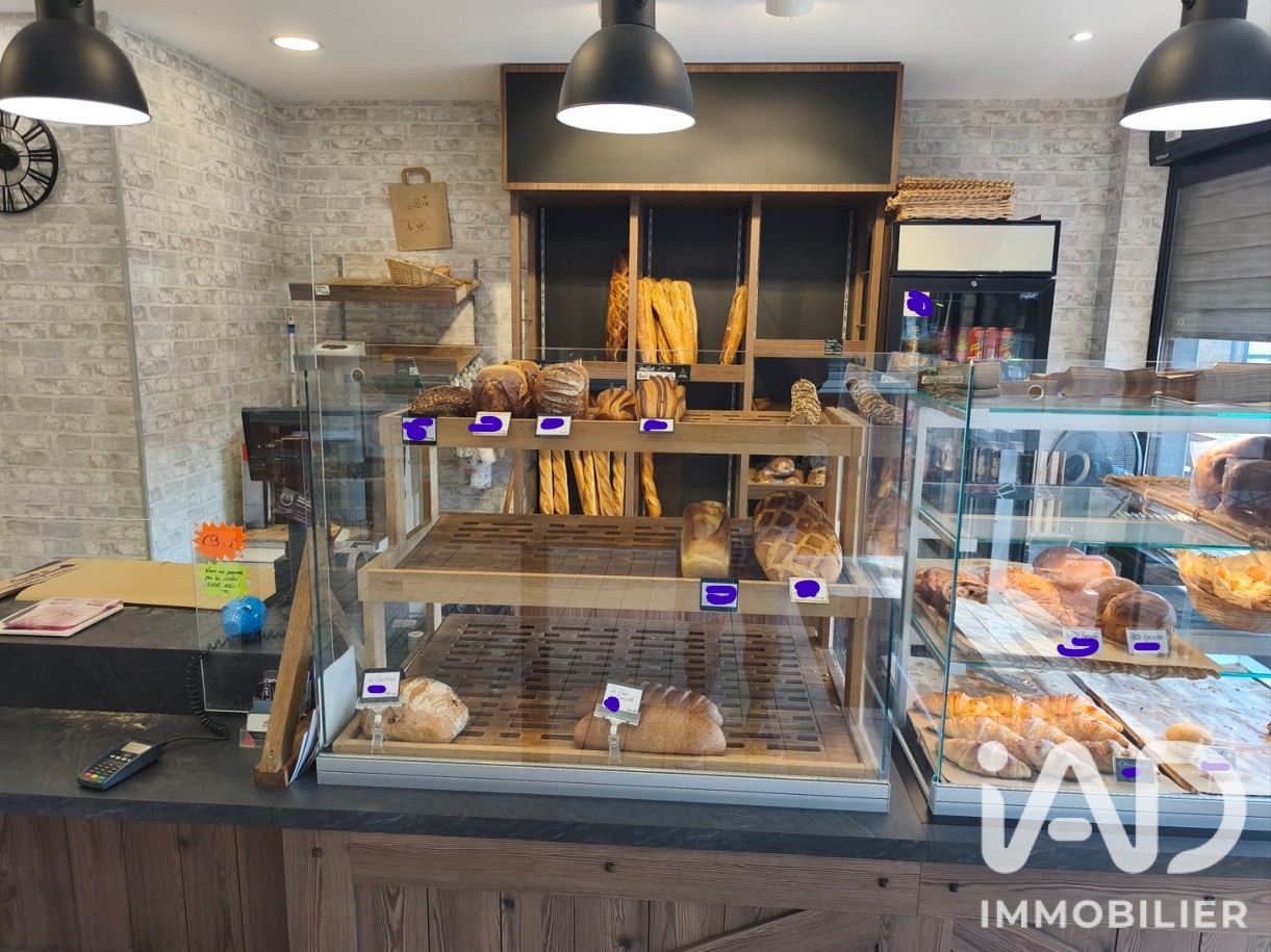 Commerce à vendre à Ranville — 212 000 € — IAD France