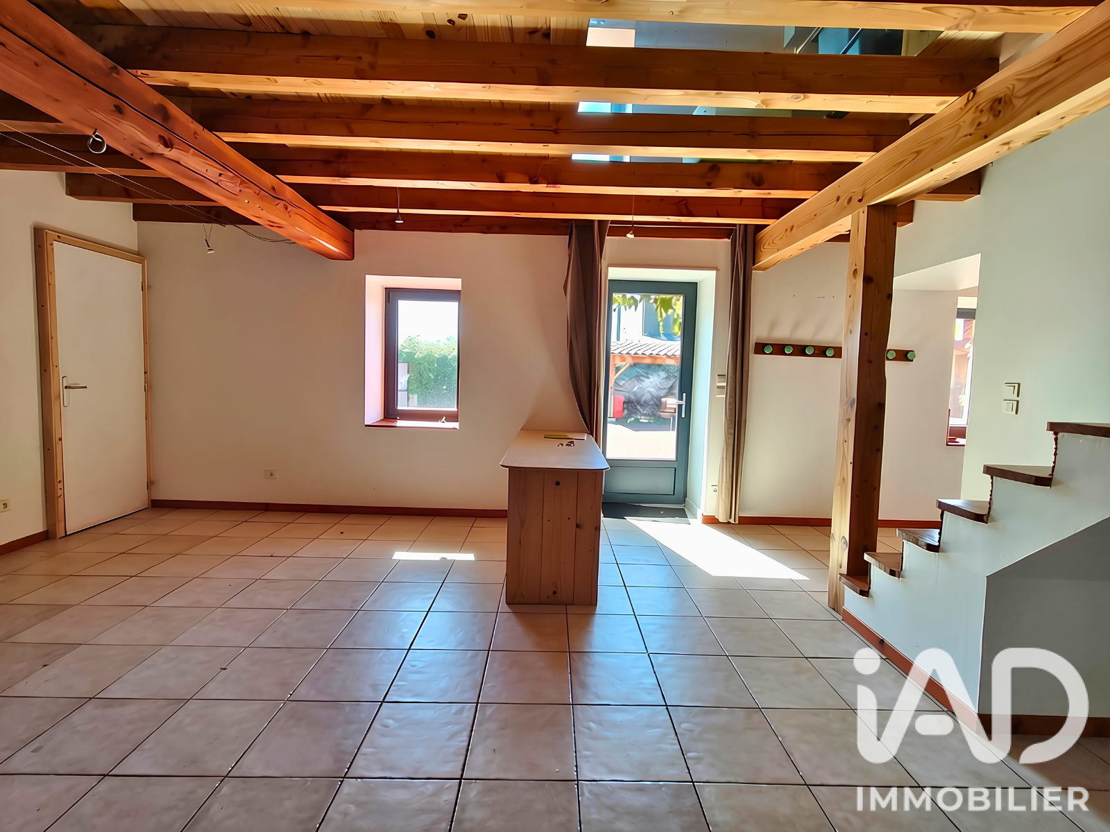 Vente maison à Saint-Germain-Laval (42260) : maison de campagne 7 pièces 191 m² - 2106531 — 8