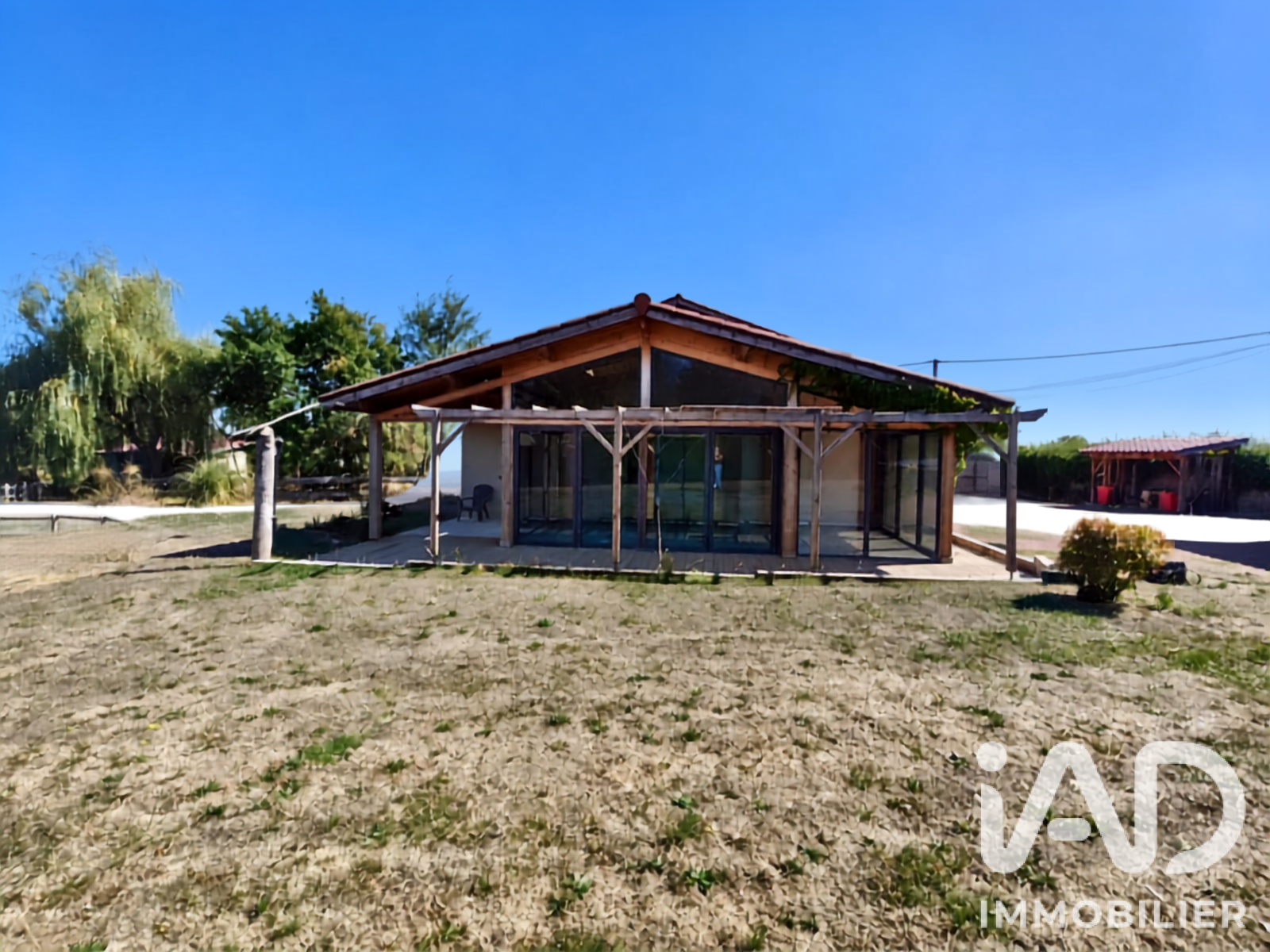 Vente maison à Saint-Germain-Laval (42260) : maison de campagne 7 pièces 191 m² - 2106531 — 26