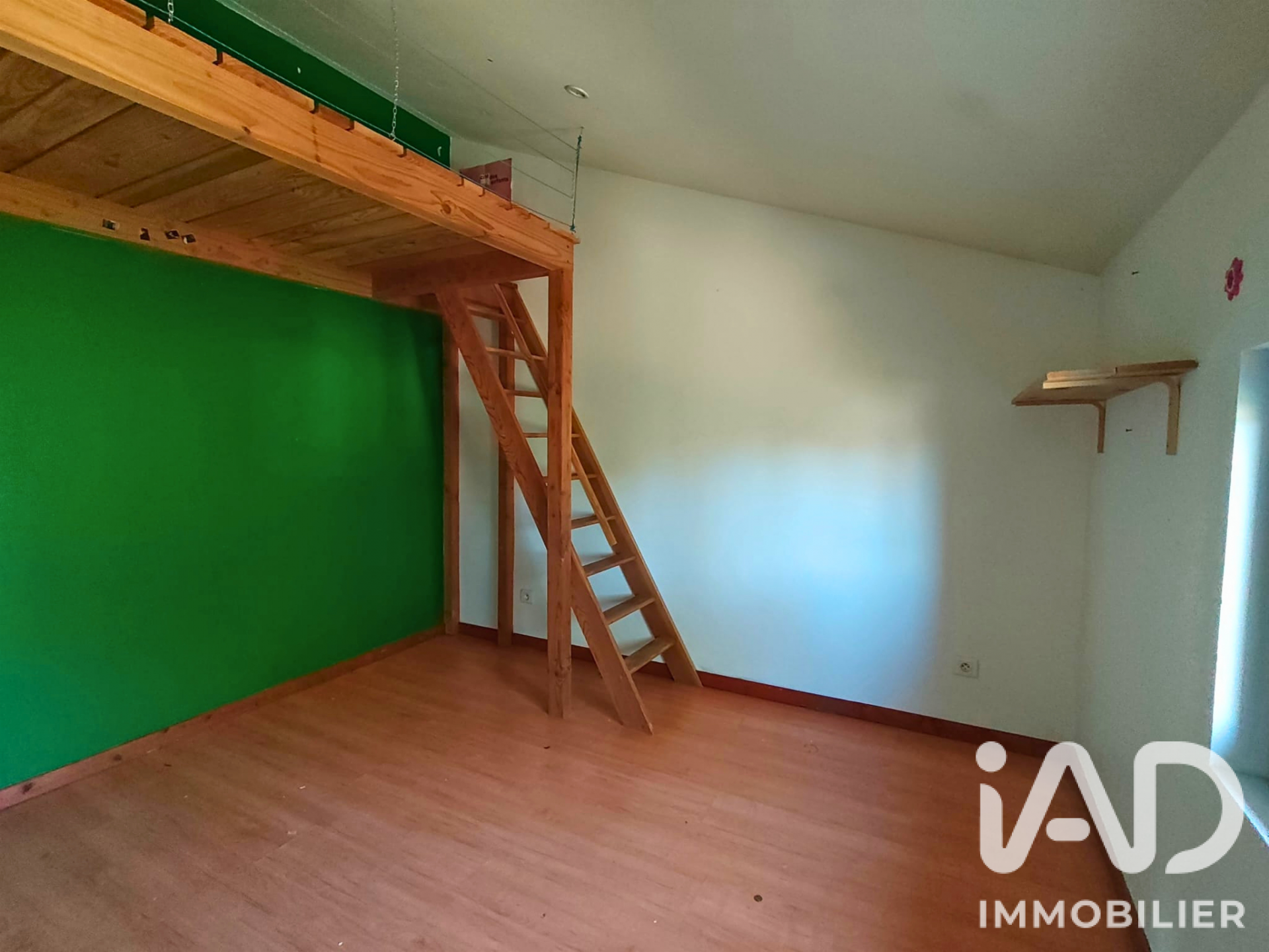 Vente maison à Saint-Germain-Laval (42260) : maison de campagne 7 pièces 191 m² - 2106531 — 23