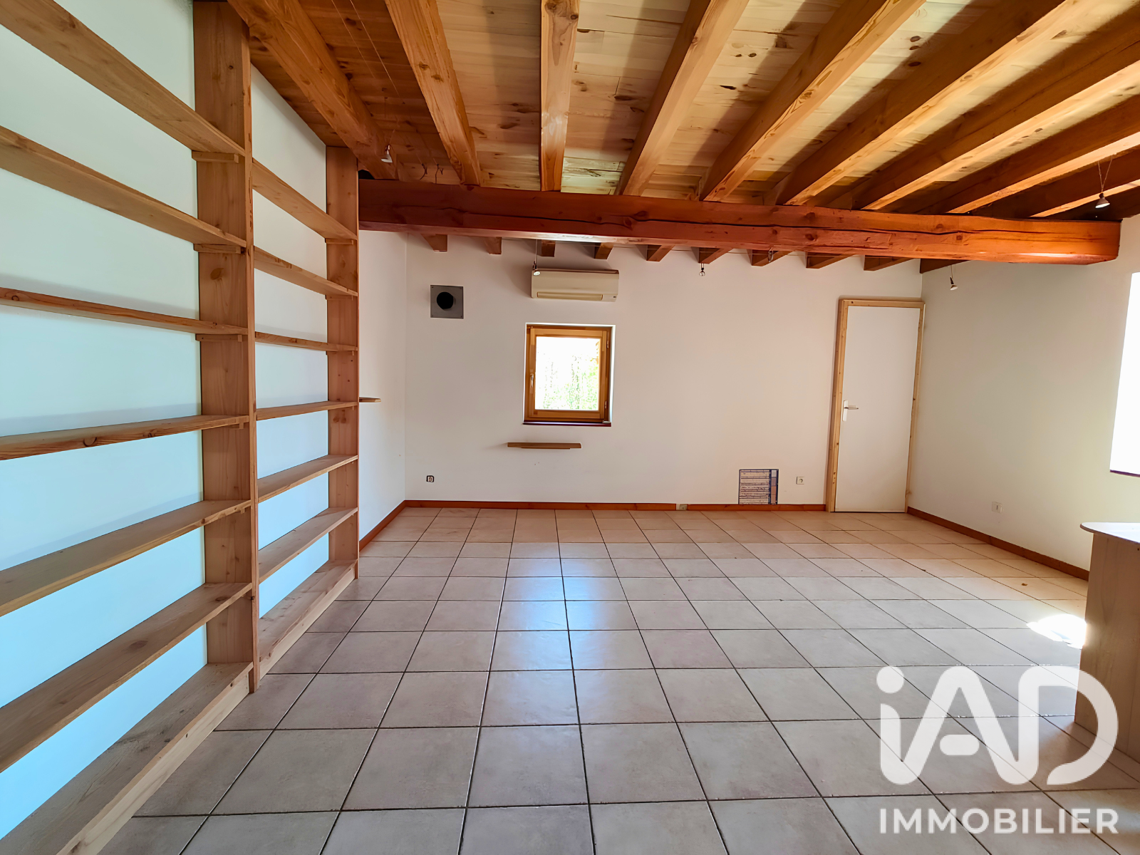 Vente maison à Saint-Germain-Laval (42260) : maison de campagne 7 pièces 191 m² - 2106531 — 9