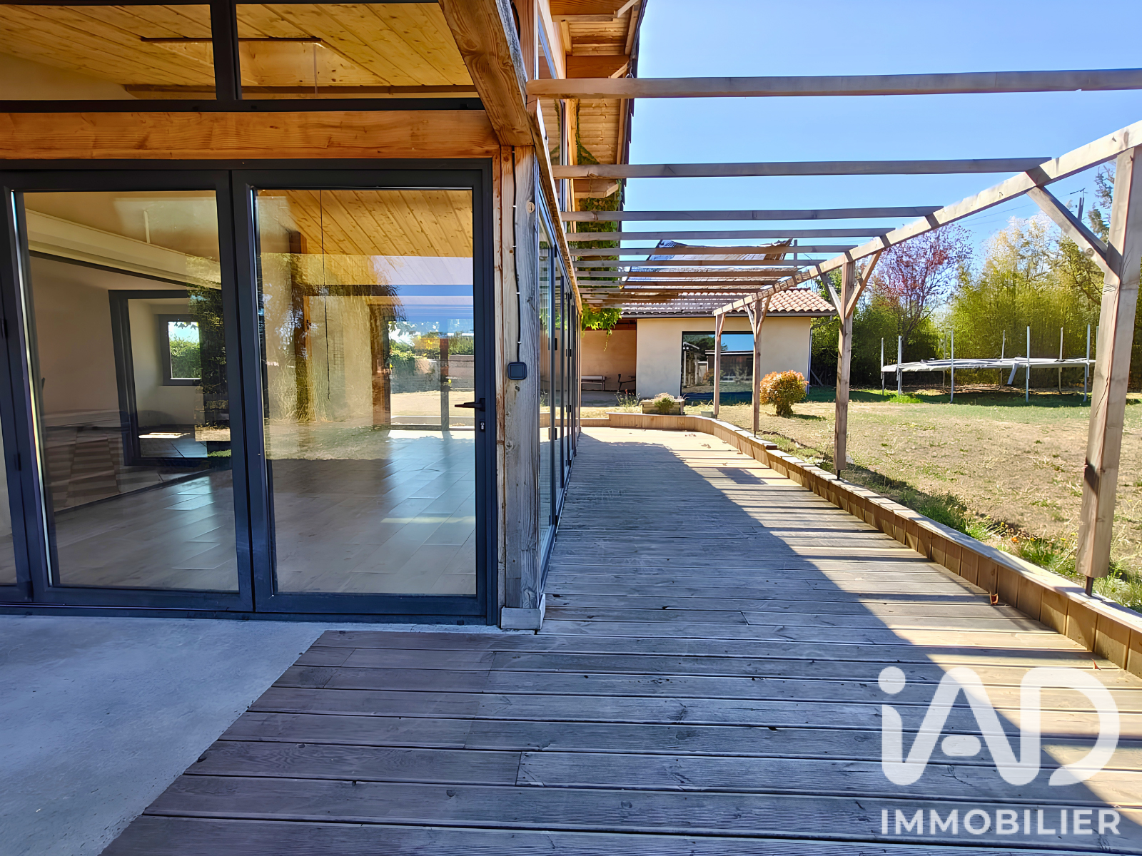 Vente maison à Saint-Germain-Laval (42260) : maison de campagne 7 pièces 191 m² - 2106531 — 6