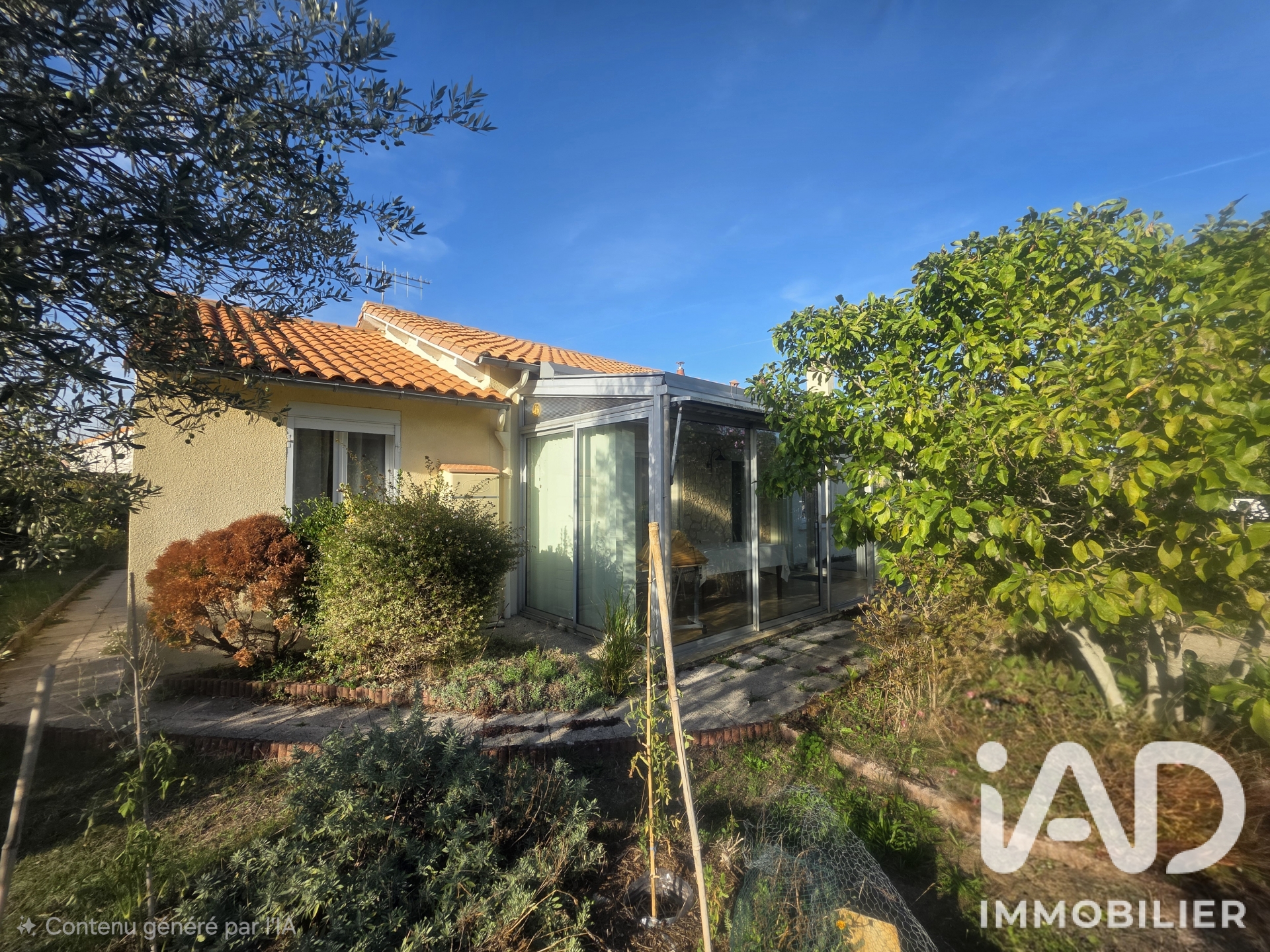 Maison à vendre à Magné — 206 000 € — IAD France