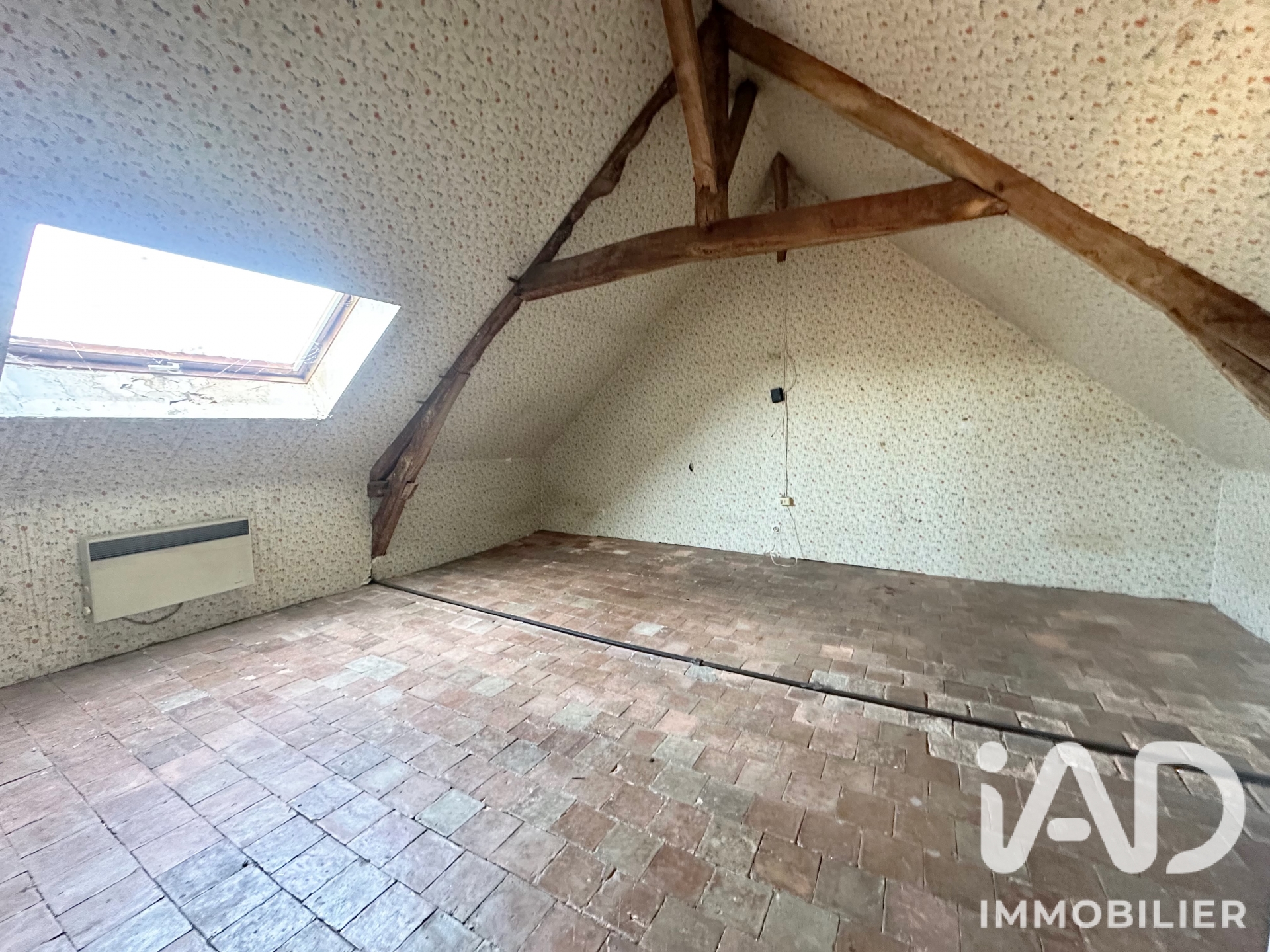 Vente appartement à Les Hauts-d'Anjou (49330) : immeuble 5 pièces 107 m² - 2107229 — 4