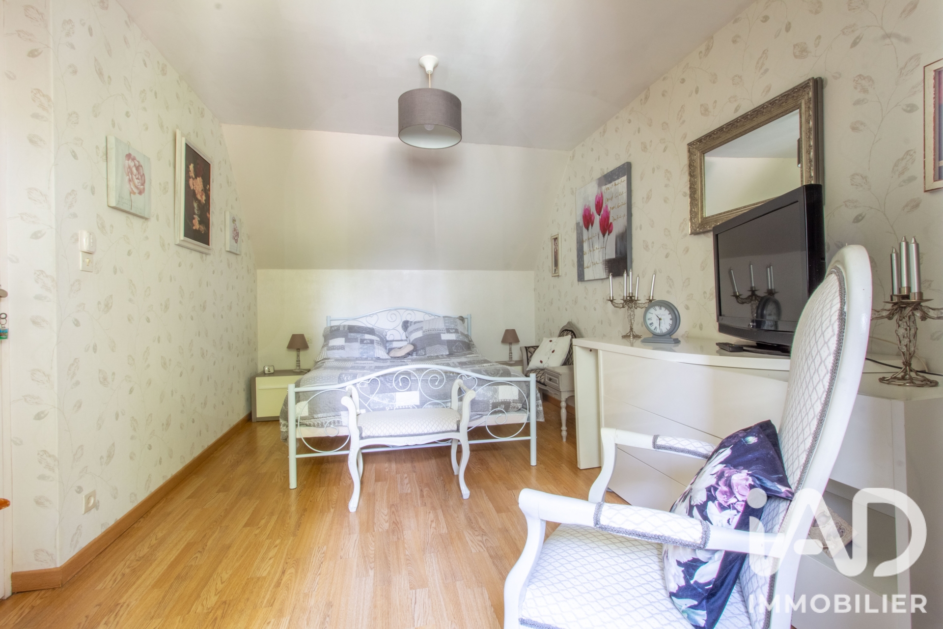 Vente maison à Darvoy (45150) : maison de campagne 6 pièces 133 m² - 2109641 — 16