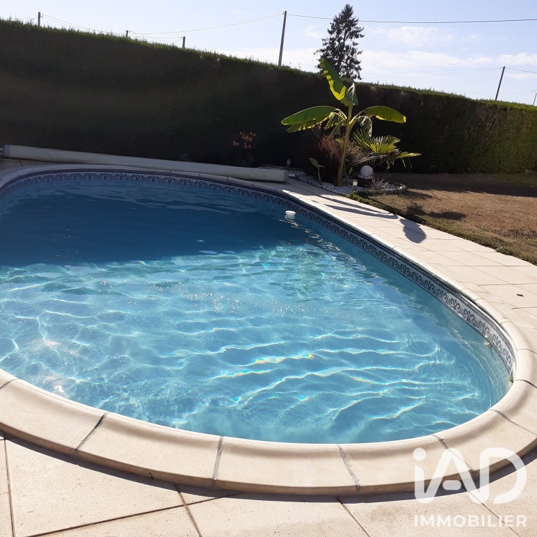 Vente maison à Darvoy (45150) : maison de campagne 6 pièces 133 m² - 2109641 — 23