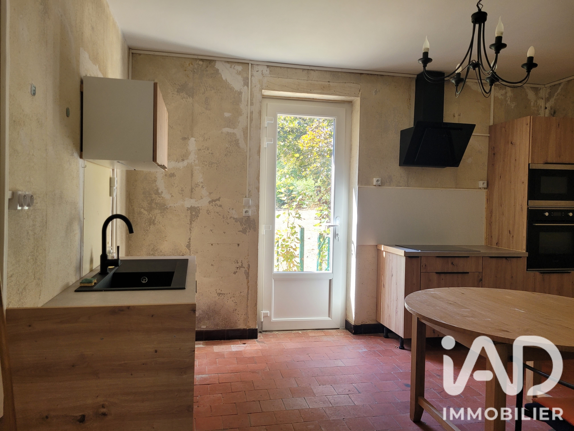 Vente maison à Issy-l'Évêque (71760) : maison de village 2 pièces 76 m² - 2105263 — 13