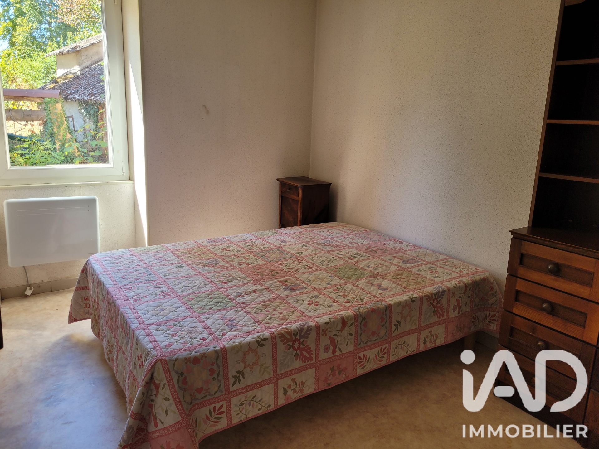Vente maison à Issy-l'Évêque (71760) : maison de village 2 pièces 76 m² - 2105263 — 25