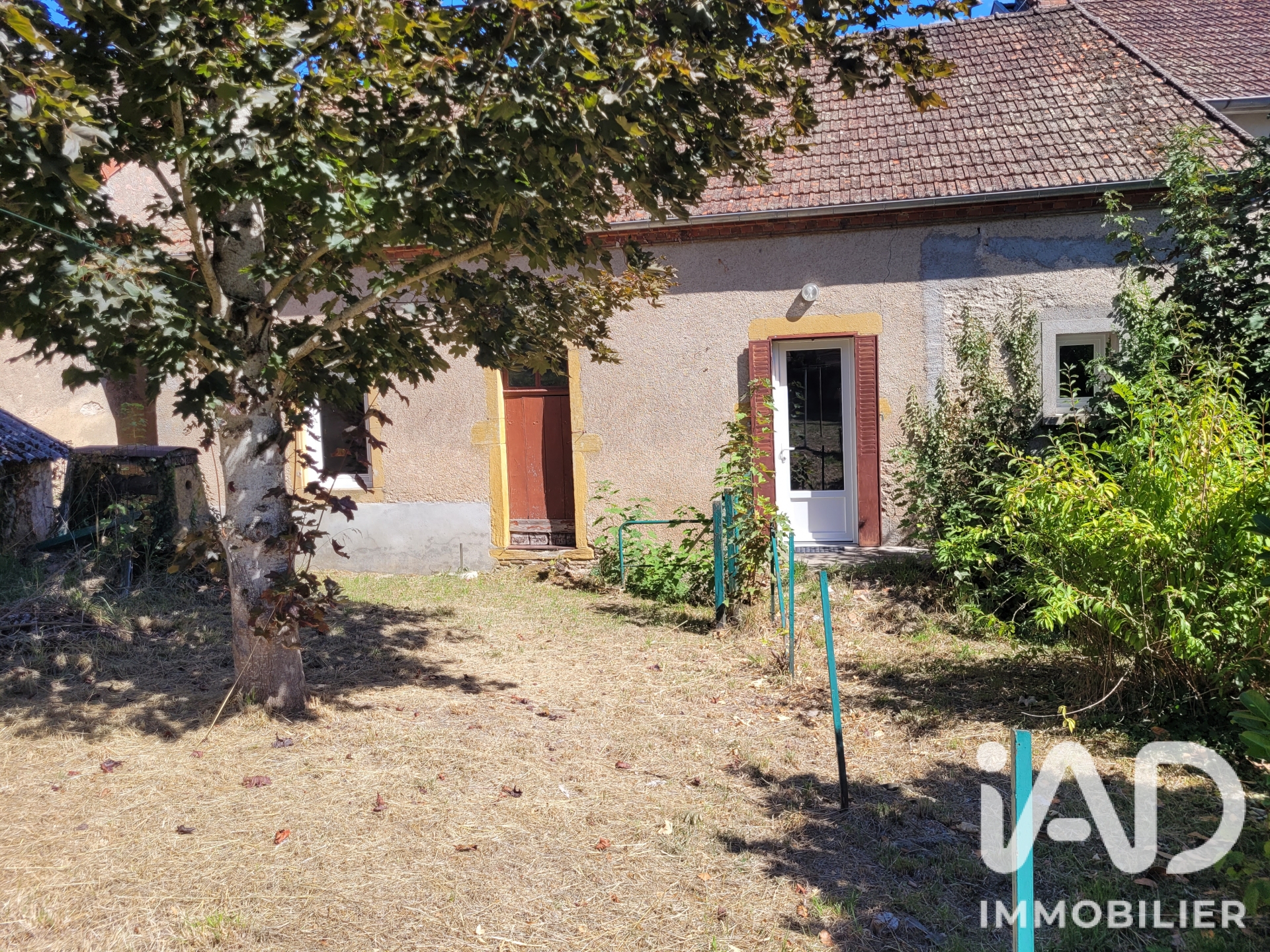 Vente maison à Issy-l'Évêque (71760) : maison de village 2 pièces 76 m² - 2105263 — 26