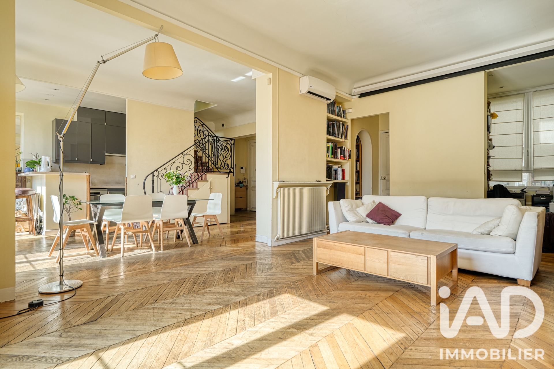 Appartement à vendre à Paris — 1 795 000 € — IAD France