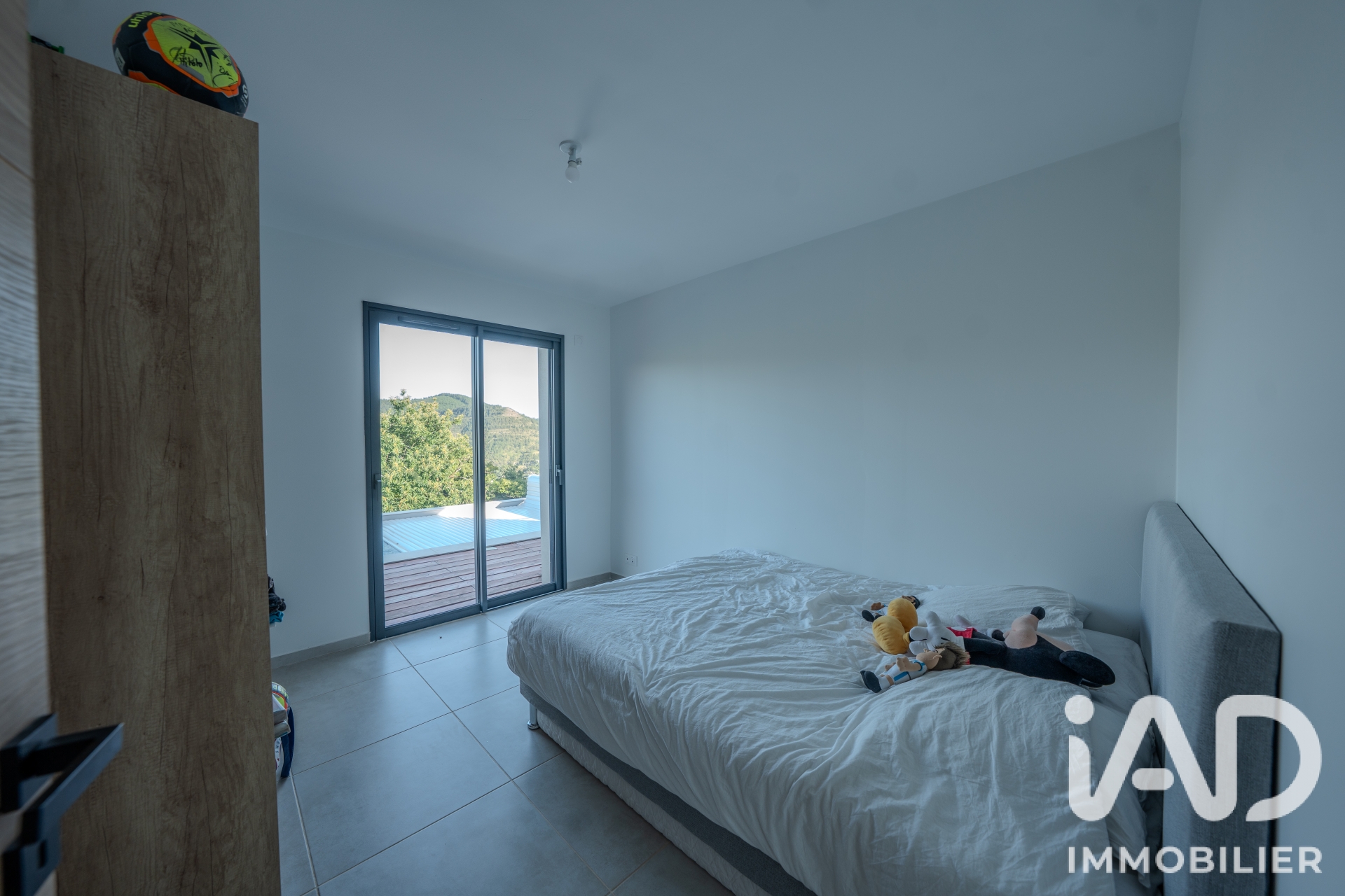 Vente maison à Vesseaux (07200) : maison traditionnelle 4 pièces 120 m² - 2109852 — 7