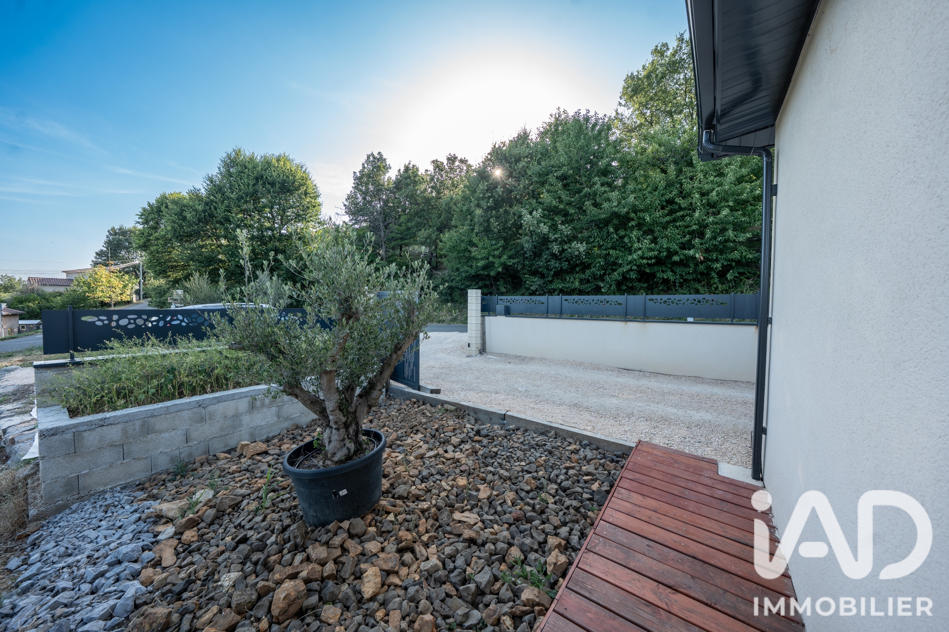 Vente maison à Vesseaux (07200) : maison traditionnelle 4 pièces 120 m² - 2109852 — 11