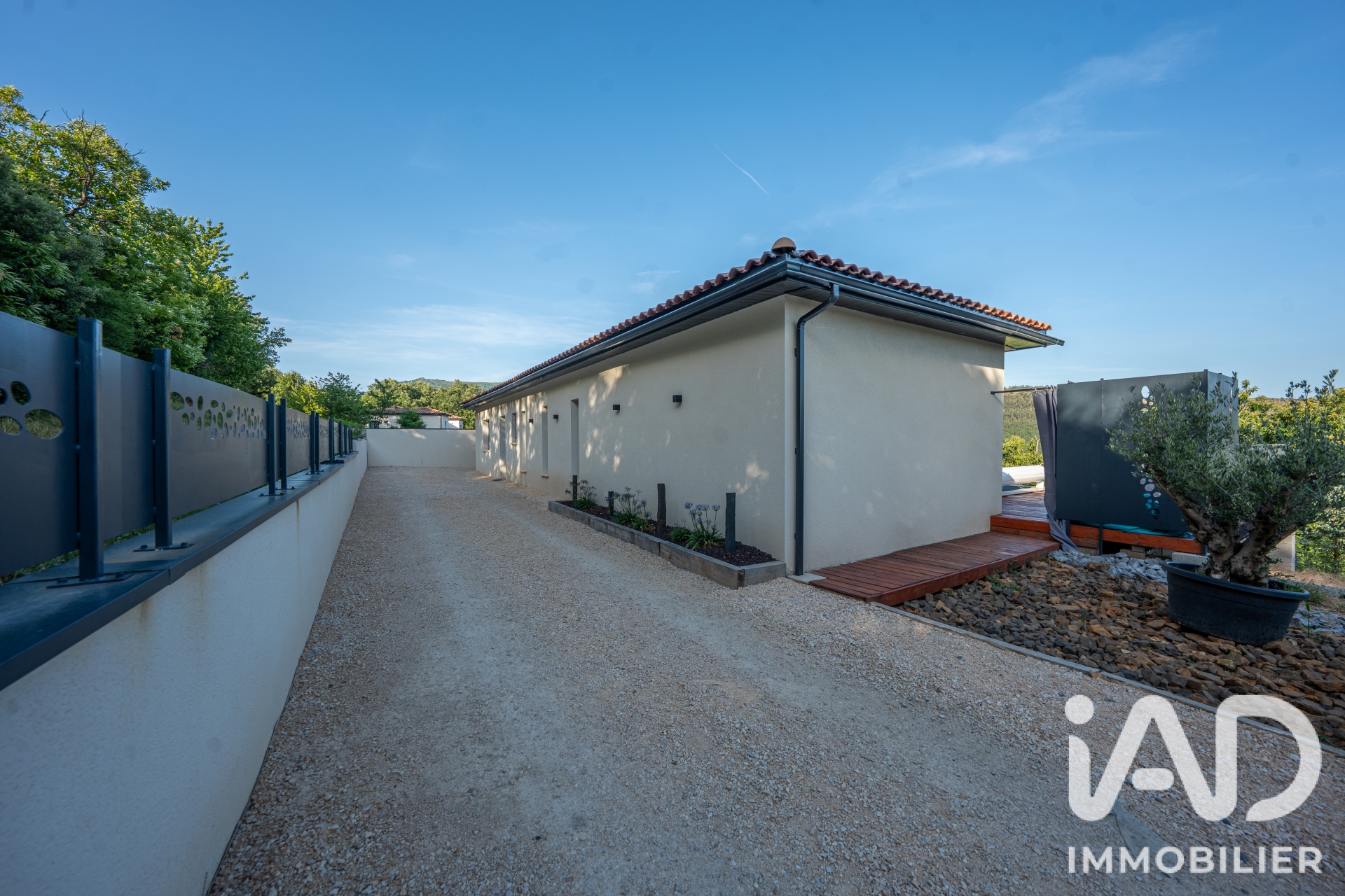 Vente maison à Vesseaux (07200) : maison traditionnelle 4 pièces 120 m² - 2109852 — 12