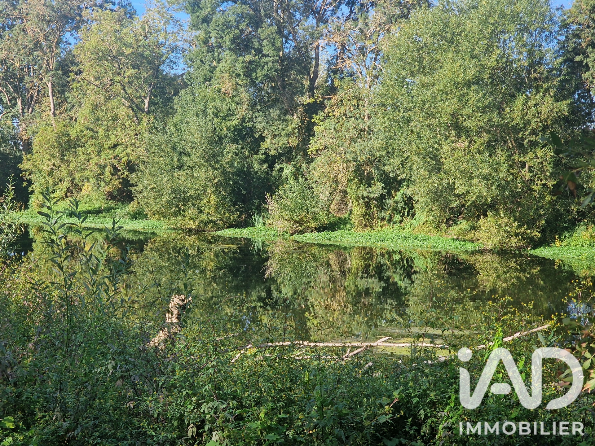 Vente maison à Montreuil Bellay (49260) : maison de campagne 1 pièce 26 m² - 2110035 — 10