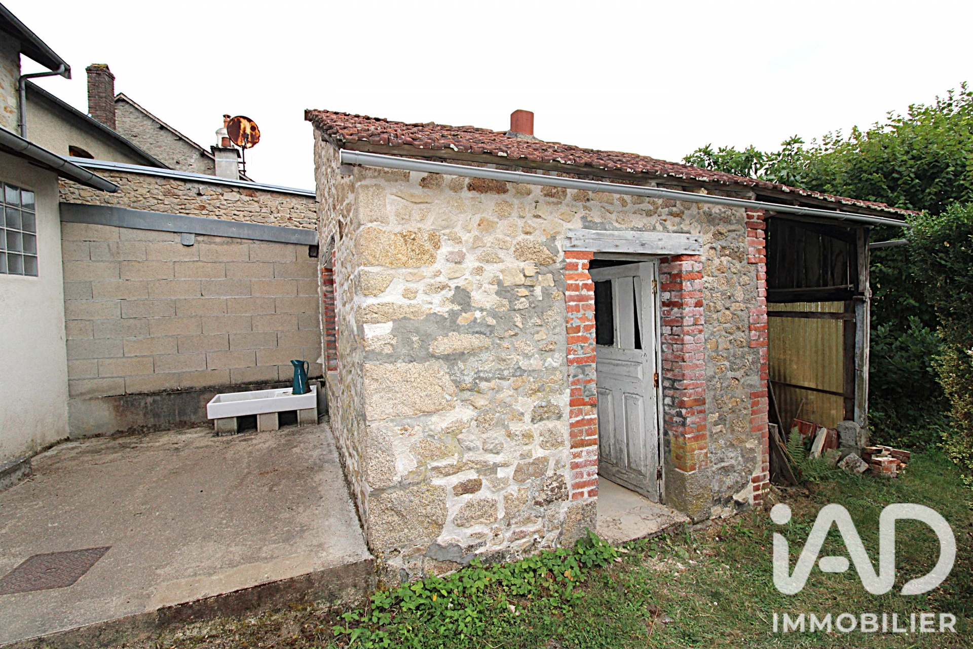 Vente maison à Châtelus-le-Marcheix (23430) : maison de village 7 pièces 110 m² - 2103957 — 27