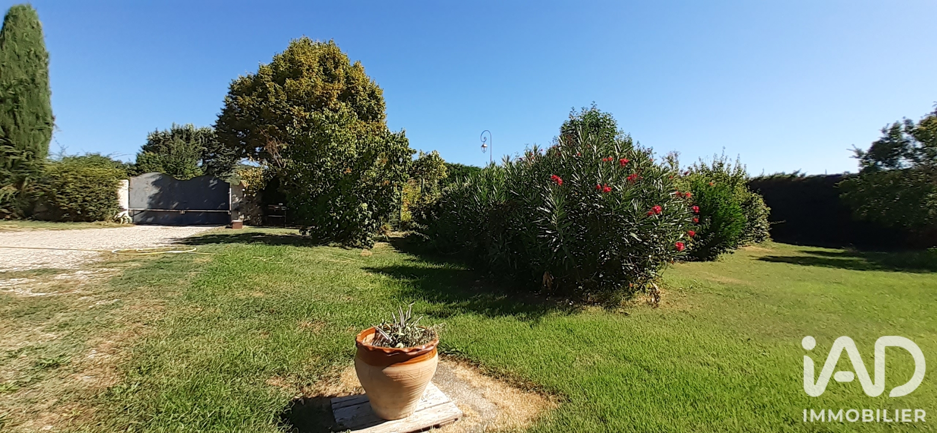 Vente maison à Gargas (84400) : maison traditionnelle 6 pièces 195 m² - 2103814 — 4