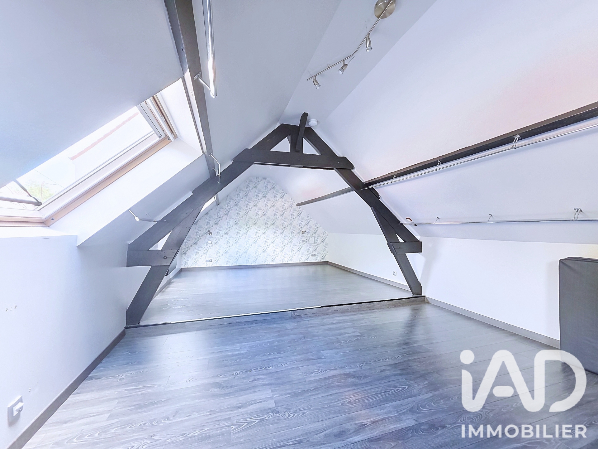 Vente maison à Hénin-Beaumont (62110) : maison 7 pièces 250 m² - 2110180 — 7
