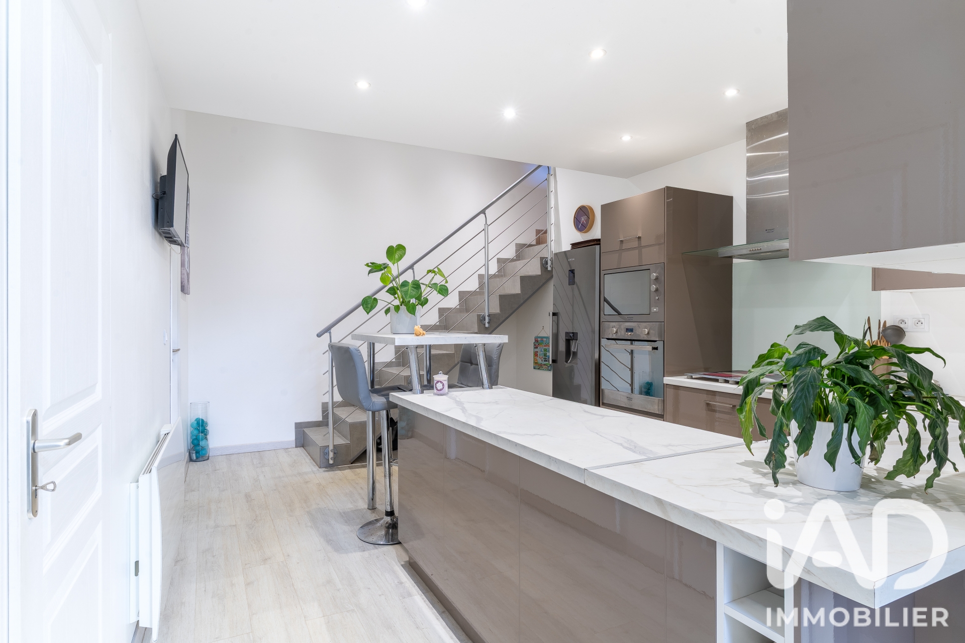 Vente maison à Mézières-sur-Seine (78970) : maison de ville 4 pièces 119 m² - 2100973 — 12