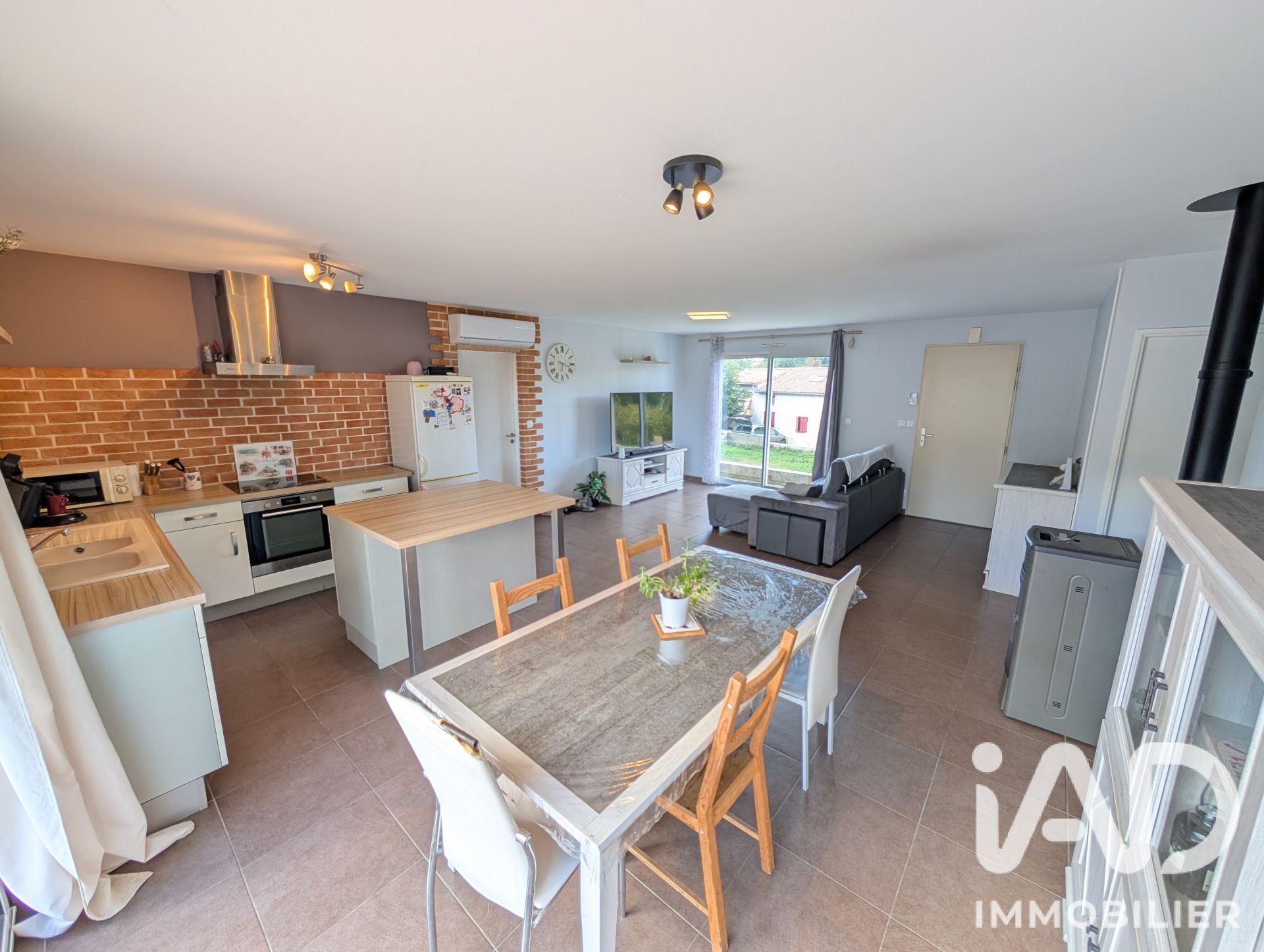 Vente maison à Civaux (86320) : pavillon 4 pièces 97 m² - 2110220 — 4