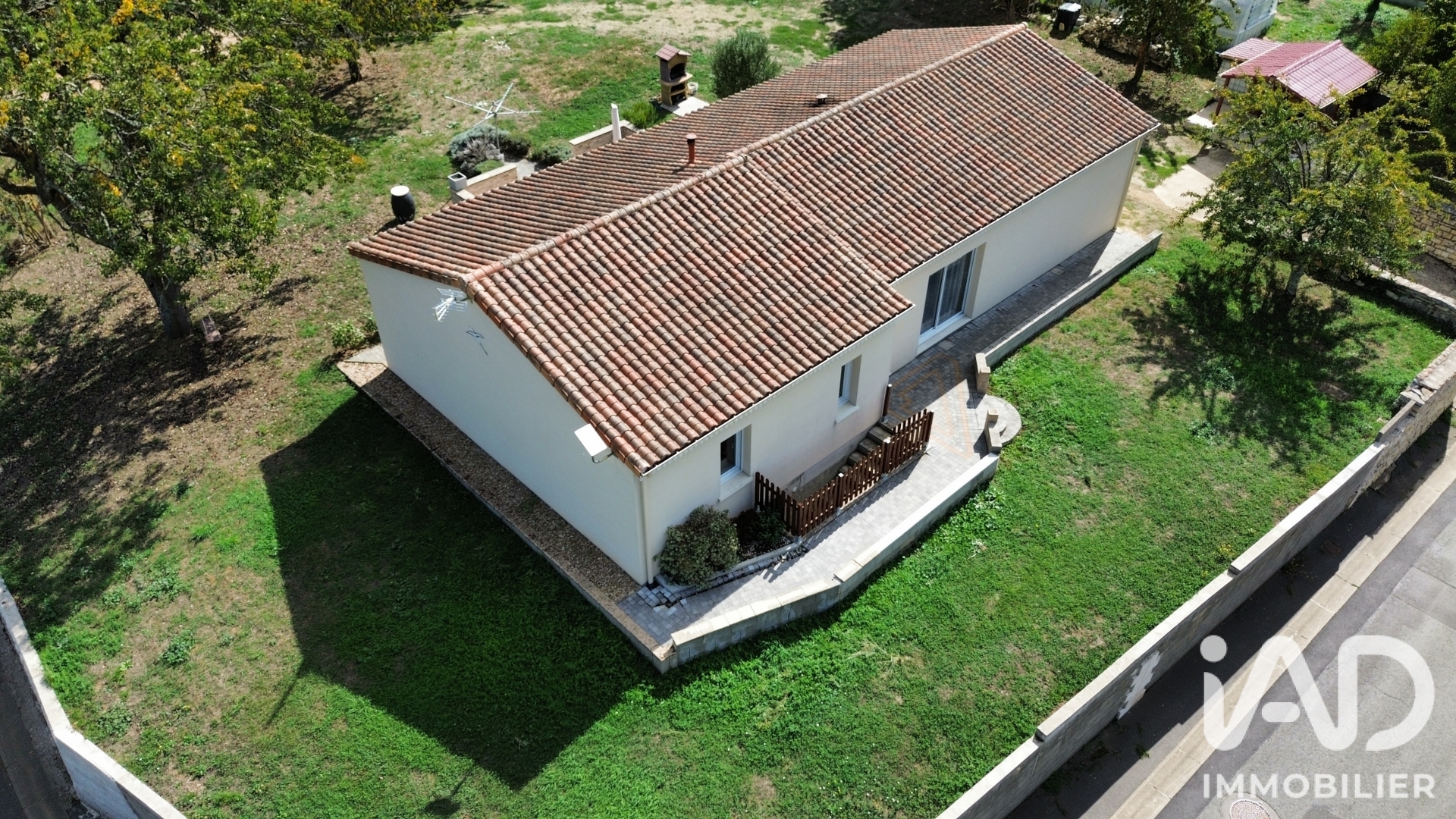 Vente maison à Civaux (86320) : pavillon 4 pièces 97 m² - 2110220 — 27