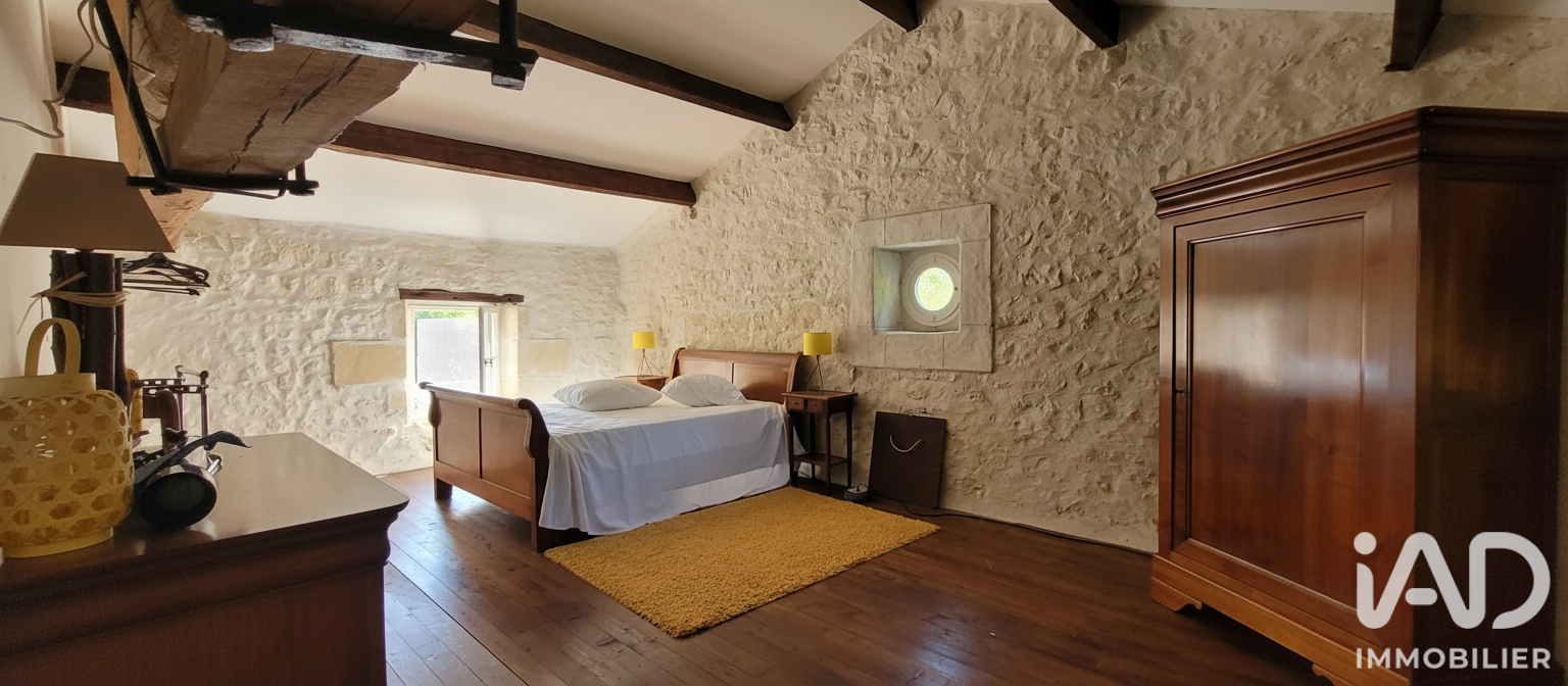 Vente maison à Essouvert (17400) : maison 6 pièces 209 m² - 2105607 — 7