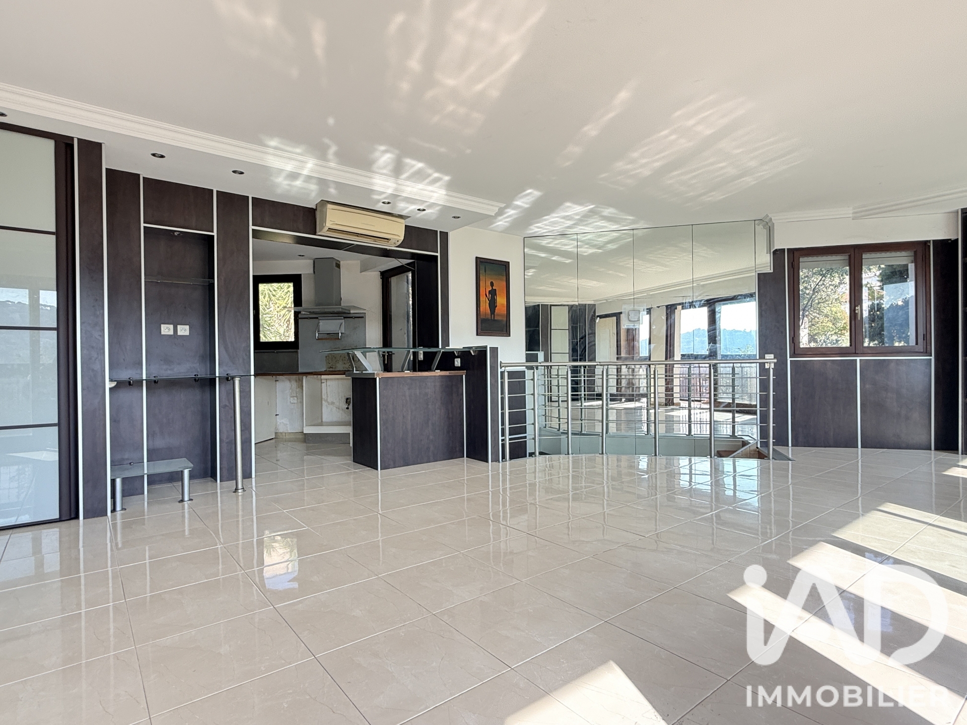 Vente appartement à Le Cannet (06110) : appartement 4 pièces 100 m² - 2110398 — 4