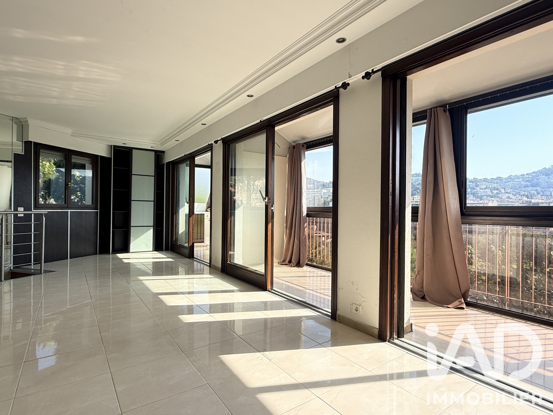 Vente appartement à Le Cannet (06110) : appartement 4 pièces 100 m² - 2110398 — 27