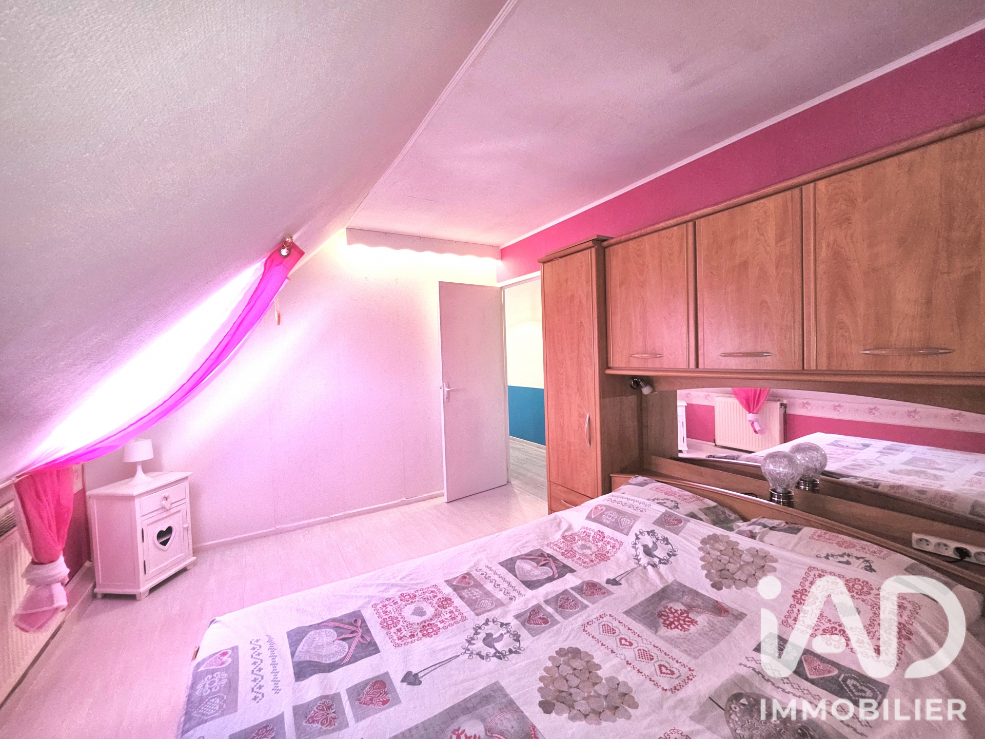 Vente maison à Allonzier-la-Caille (74350) : maison 6 pièces 200 m² - 2109874 — 25