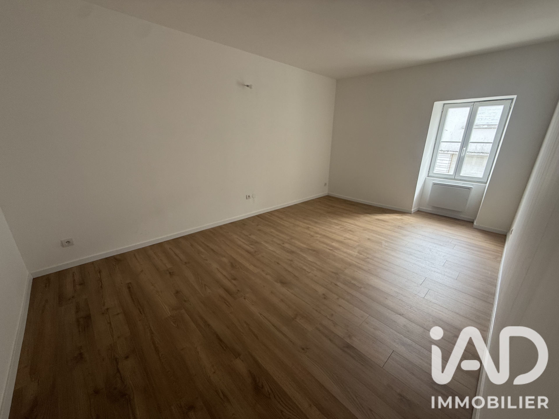 Vente maison à Saint-Aubin-le-Cloud (79450) : maison 5 pièces 122 m² - 2110678 — 10