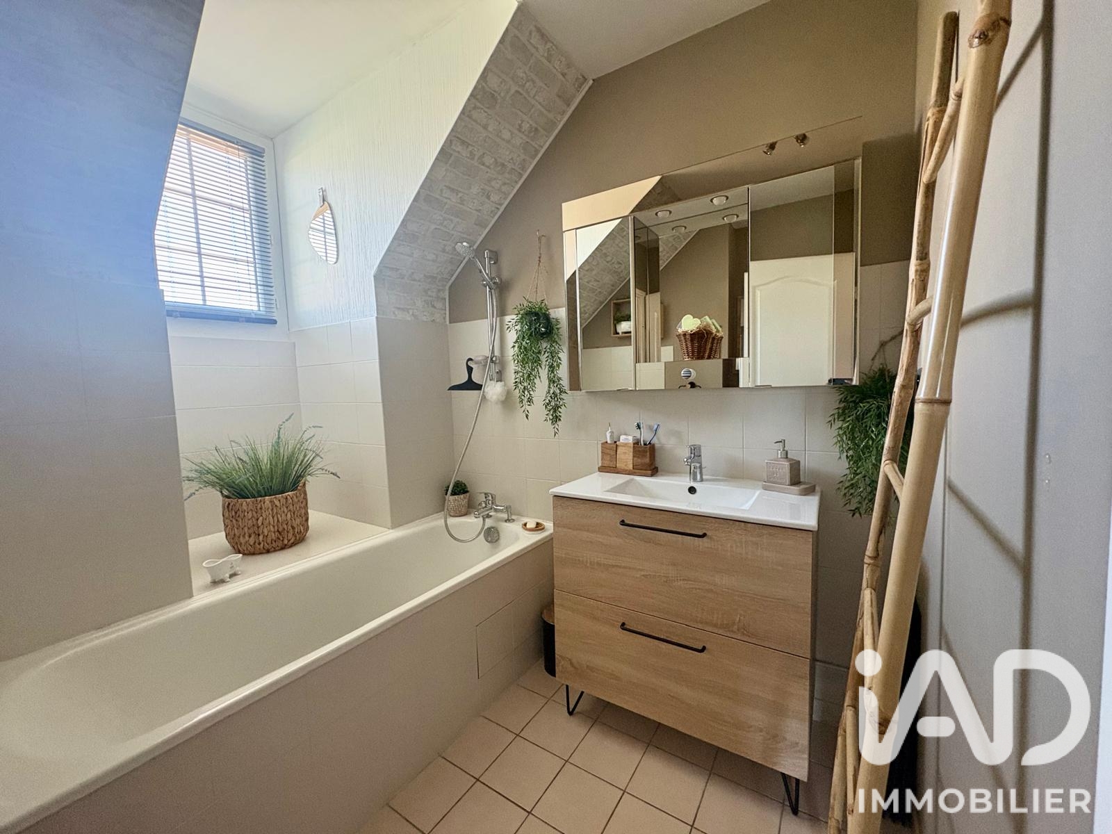 Vente maison à Marolles-en-Brie (94440) : maison 5 pièces 110 m² - 2110187 — 9