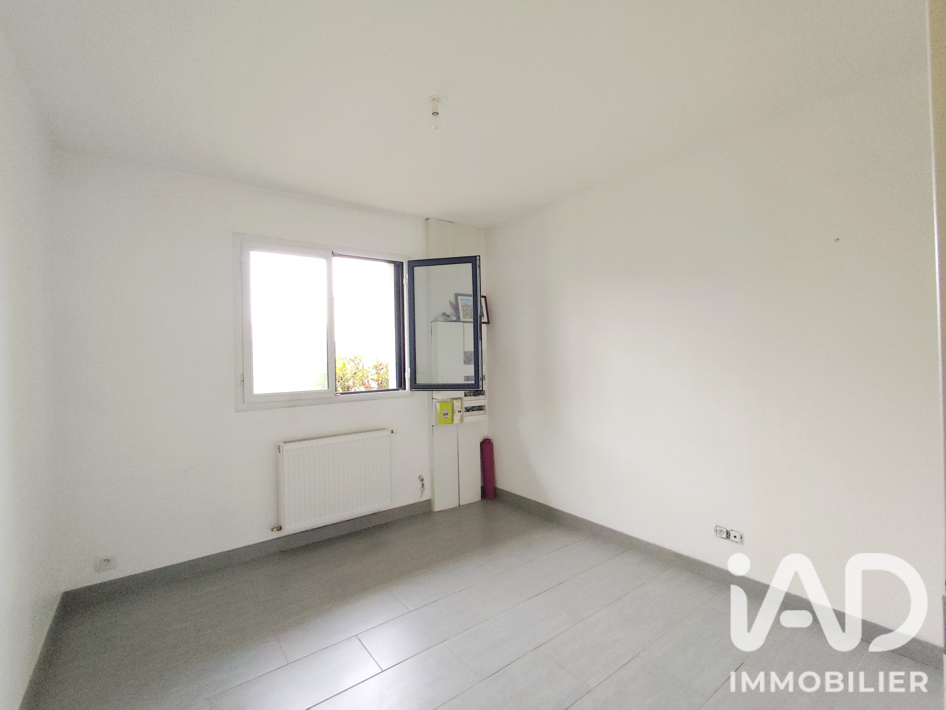 Vente maison à La Ville-du-Bois (91620) : maison 8 pièces 189 m² - 2109667 — 10